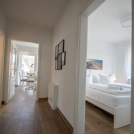 Cuxhavener-strasse-5-4 Apartment