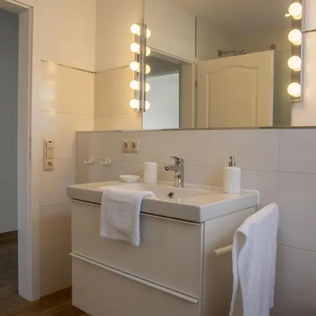 Cuxhavener-strasse-5-4 *